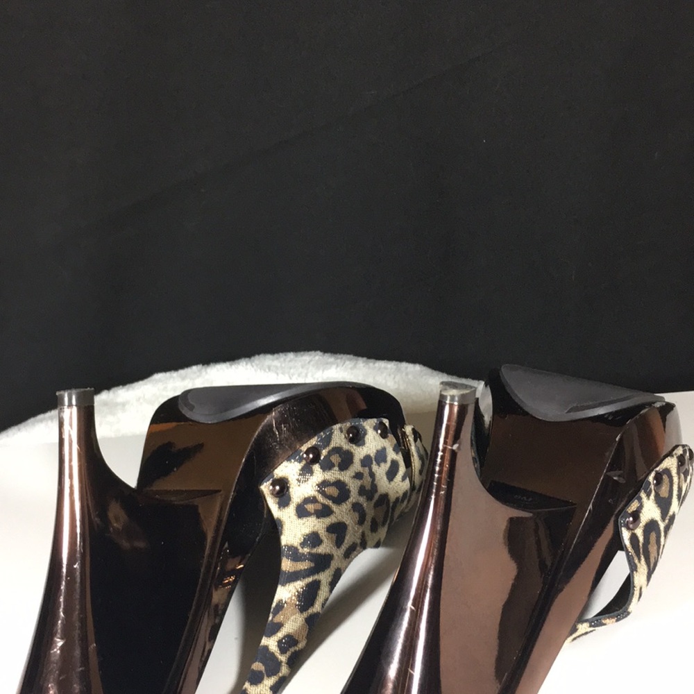MARCIANO , Size 8 M , 9  , Leopard Color, Sandal . - Picture 7 of 8